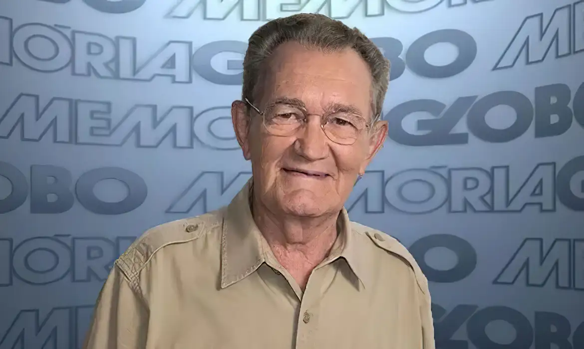 Morre Léo Batista,CBF lamenta falecimento